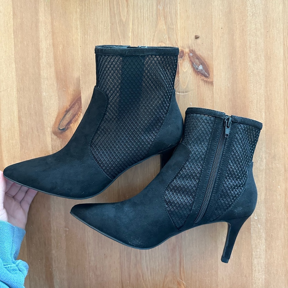 Mesh Sock Booties